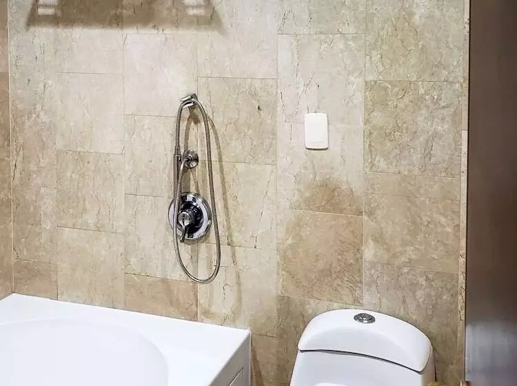 ホテル NH Cali Royal