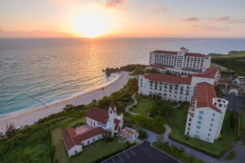 בית מלון כפרי Nikko Alivila