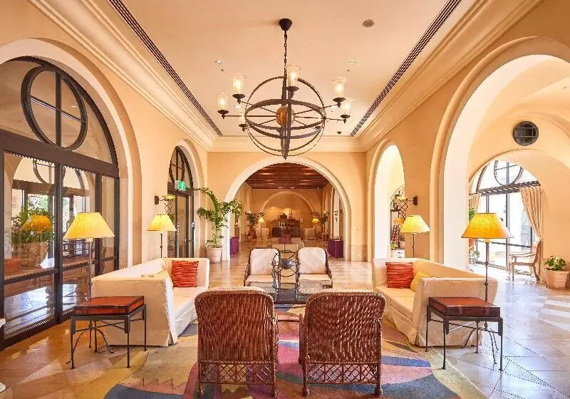 בית מלון כפרי Nikko Alivila