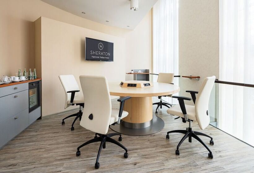 هتل Sheraton Hannover Pelikan
