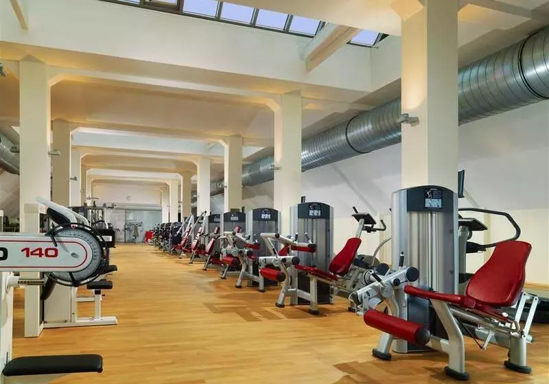 호텔 Sheraton Hannover Pelikan