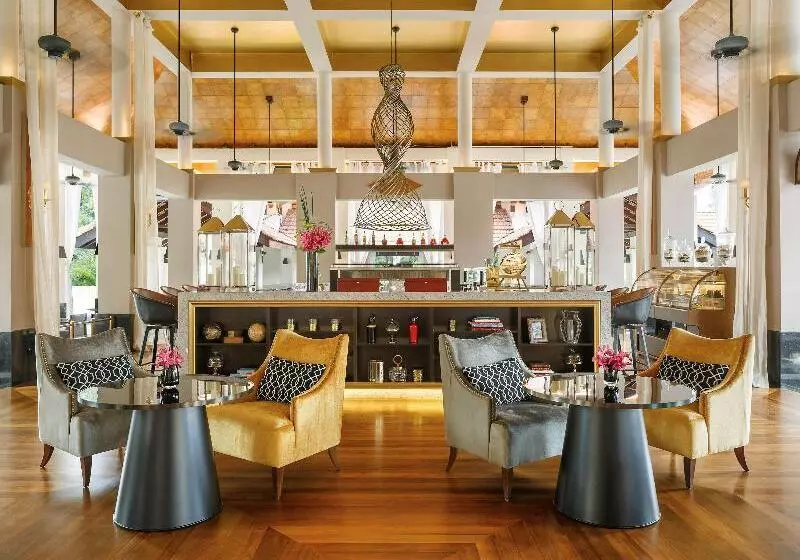 هتل Sofitel Singapore Sentosa Resort & Spa