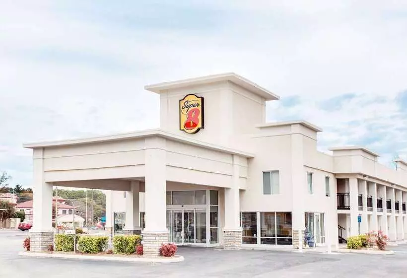 Отель Super 8 By Wyndham Dalton