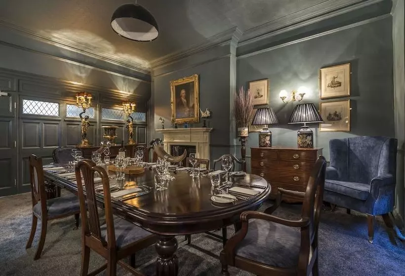 The Kings Head Hotel, Richmond, North Yorkshire