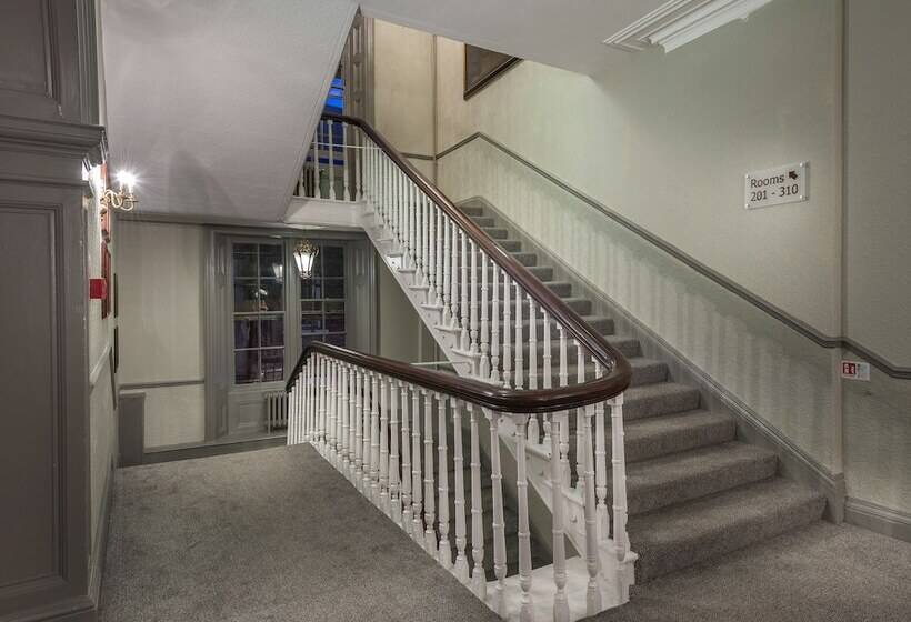 The Kings Head Hotel, Richmond, North Yorkshire