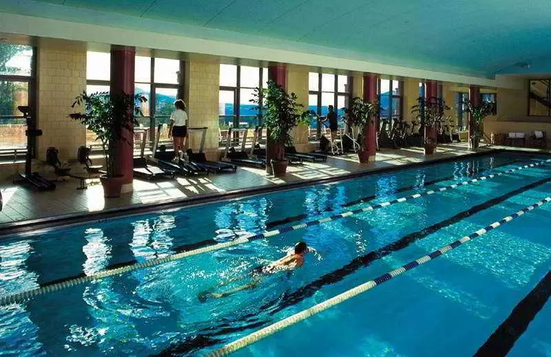 酒店 The Peaks Resort And Spa