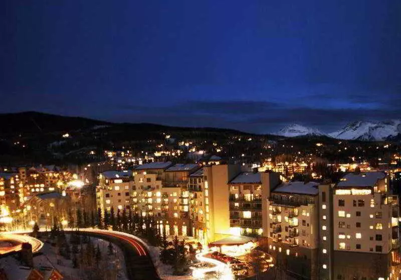 酒店 The Peaks Resort And Spa