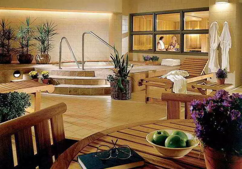 酒店 The Peaks Resort And Spa