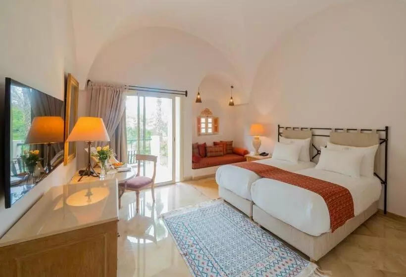 هتل The Residence Tunis