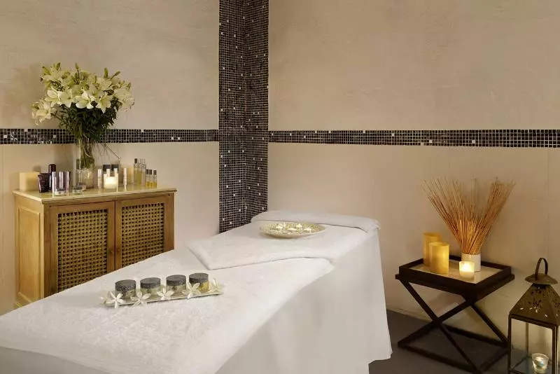 هتل The Residence Tunis