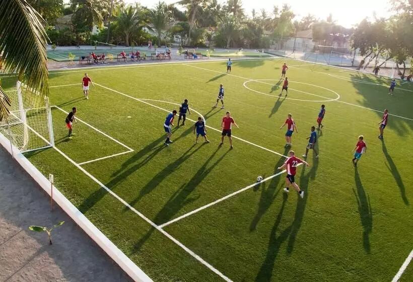 Vilamendhoo Island Resort & Spa