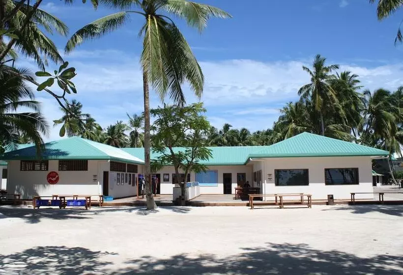 Vilamendhoo Island Resort & Spa