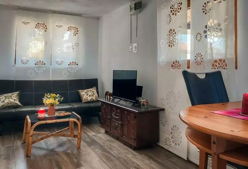 Country Club Apartments Nearby Rovinj