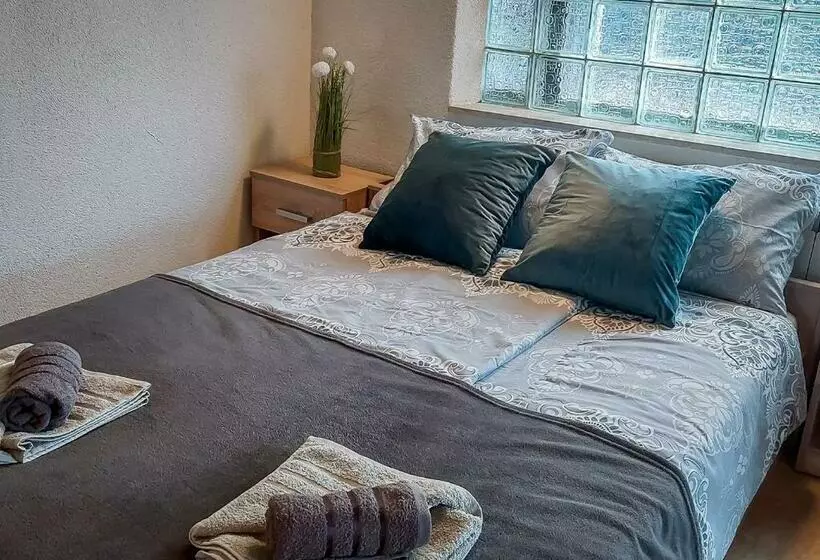 Country Club Apartments Nearby Rovinj