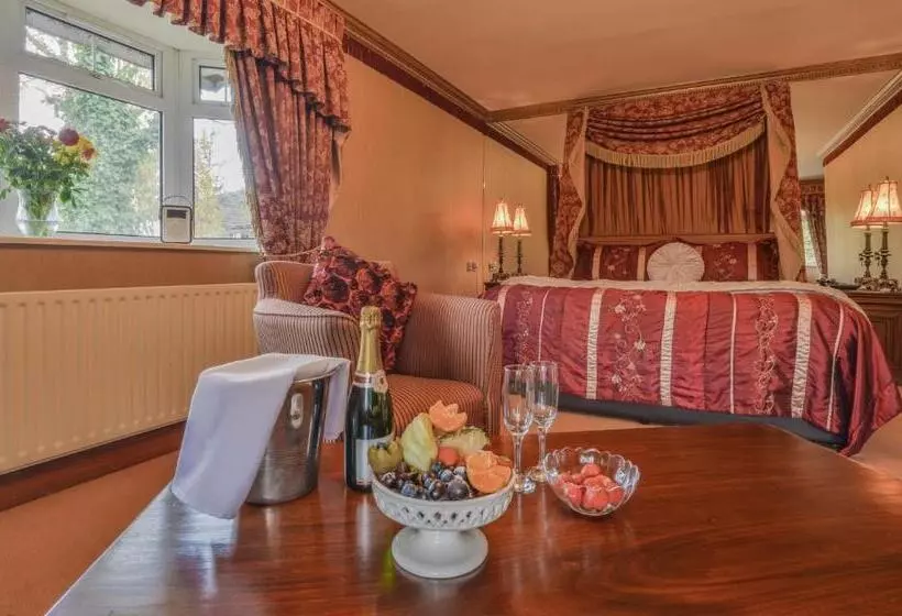 Bushtown Hotel & Spa