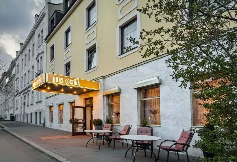 Club Hotel Cortina
