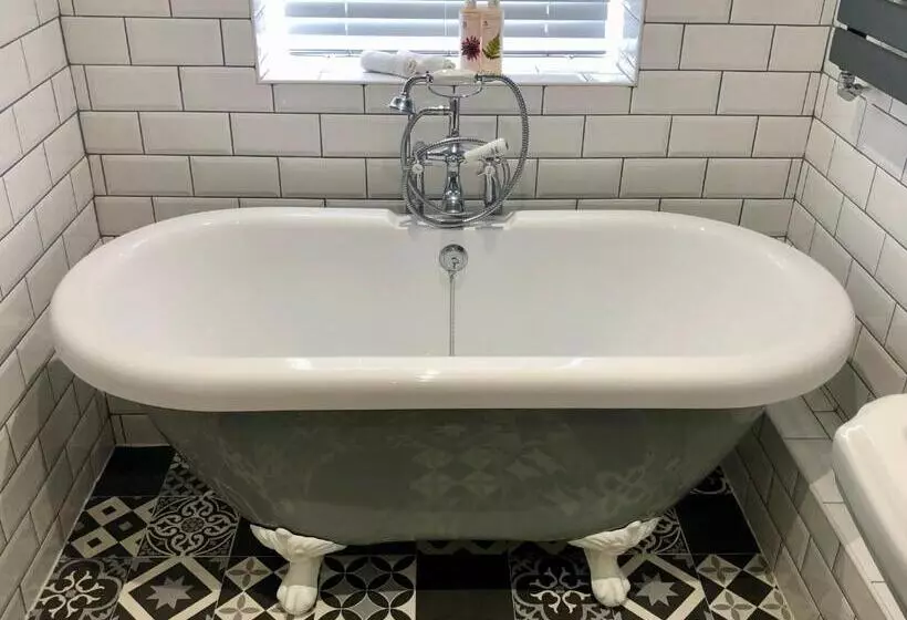 Farthings Country House Hotel & Restaurant Tunton