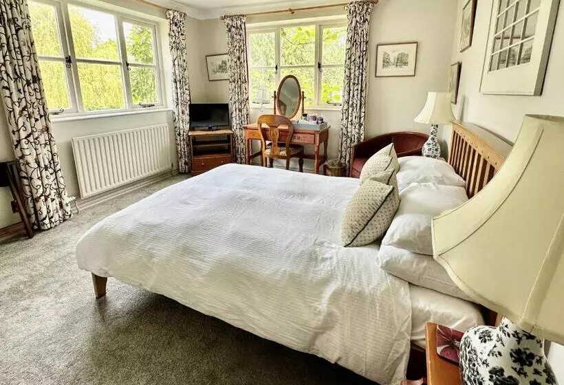 Farthings Country House Hotel & Restaurant Tunton