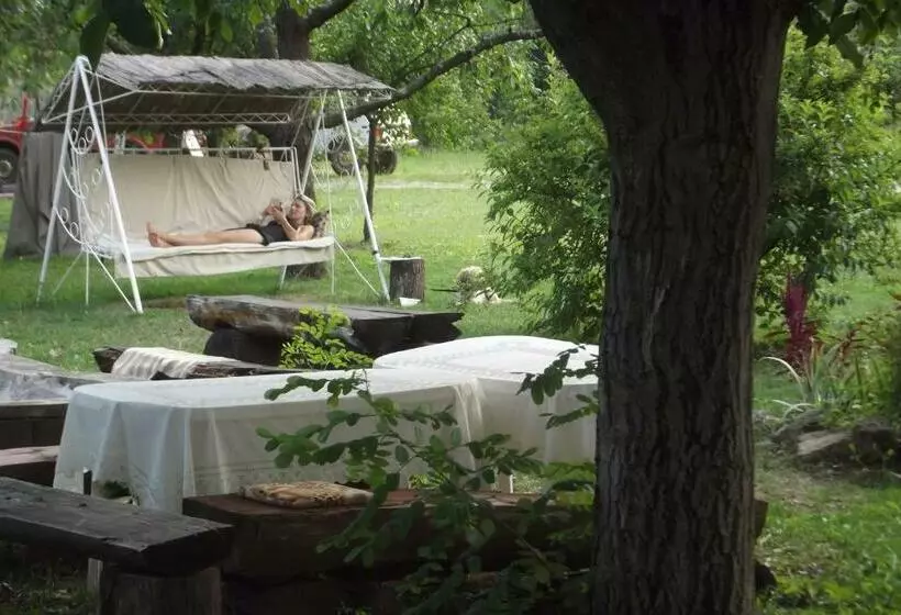 Отель Alabástrom Panzió és étterem