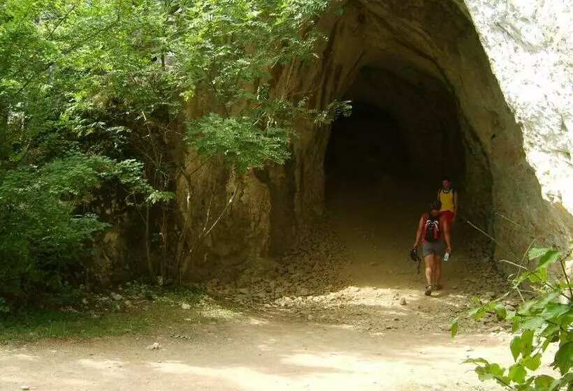 Отель Alabástrom Panzió és étterem