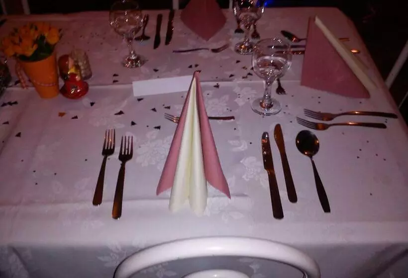 Отель Alabástrom Panzió és étterem