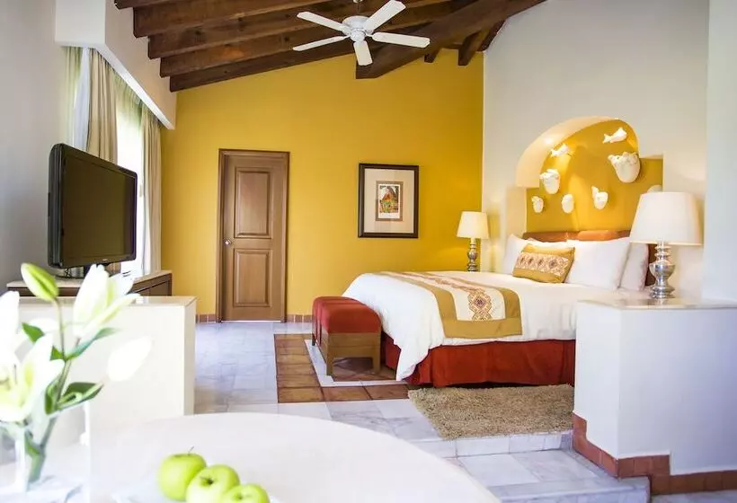 בית מלון כפרי Casa Velas Adults Only All Inclusive