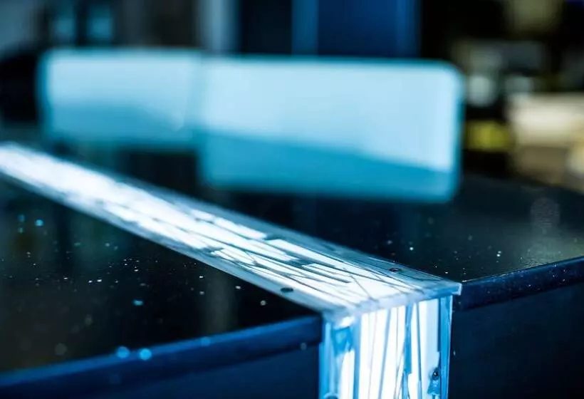 Отель The Hollis Halifax A Doubletree Suites By Hilton