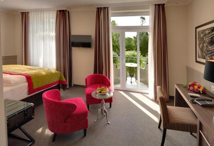 Hotelli Max Am Meer Kühlungsborn