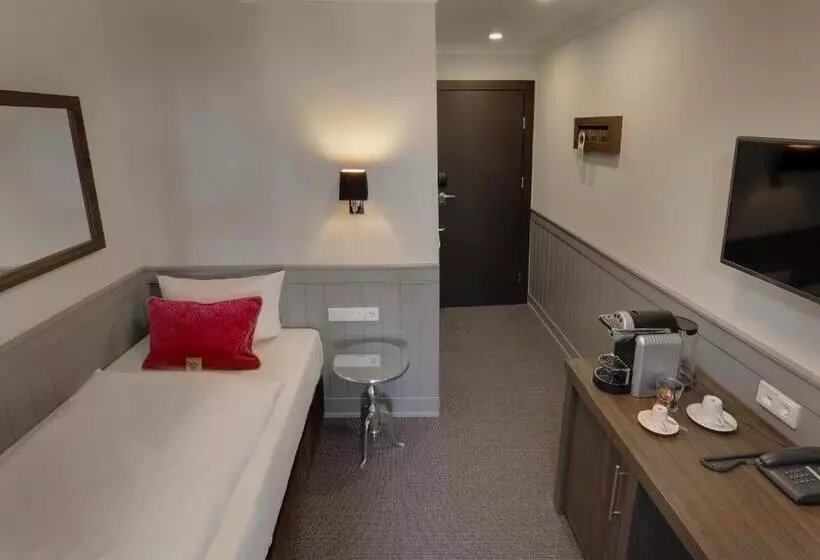 호텔 Max Am Meer Kühlungsborn