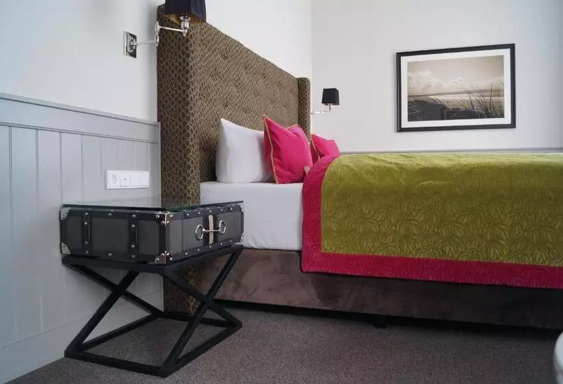 호텔 Max Am Meer Kühlungsborn