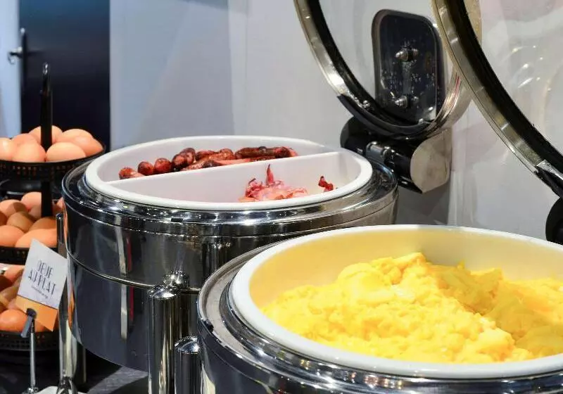 Отель Mercure Paris Ivry Quai De Seine