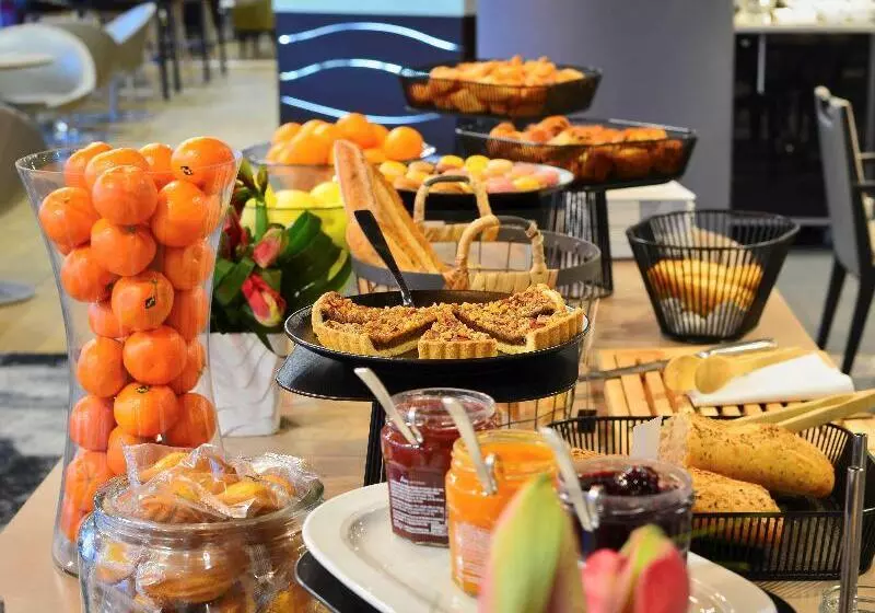 Отель Mercure Paris Ivry Quai De Seine