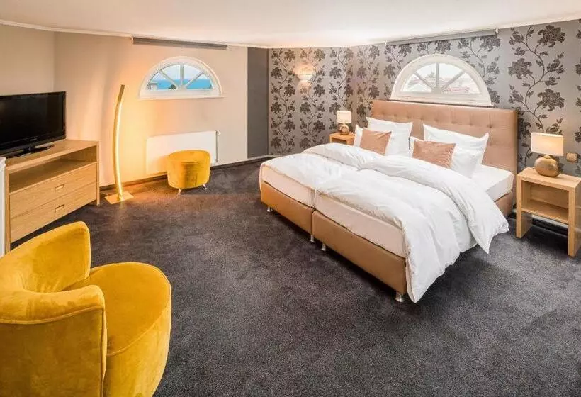 호텔 Residenz Waldkrone Kühlungsborn