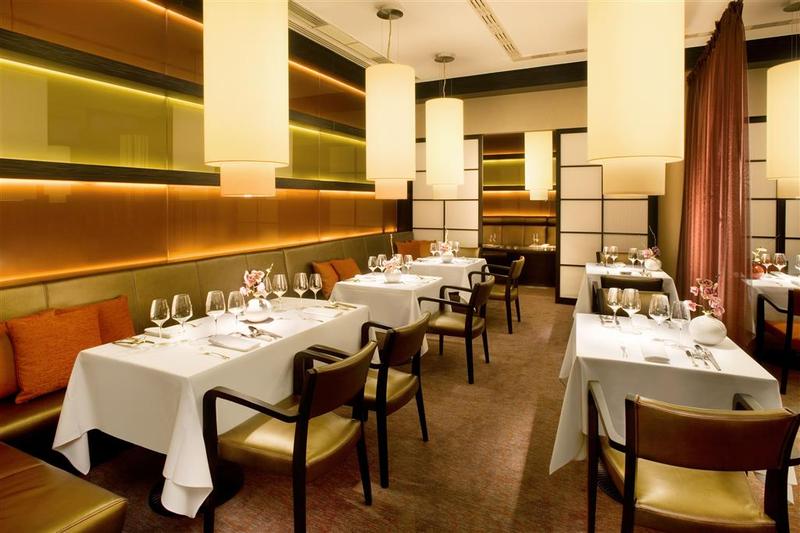 هتل Sheraton Grand Warsaw