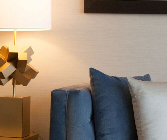 هتل Sheraton Grand Warsaw