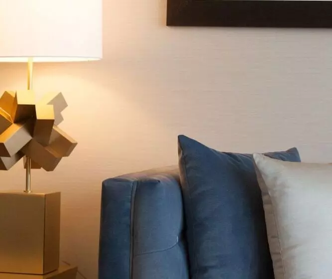 ホテル Sheraton Grand Warsaw