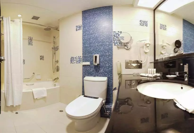 هتل South Pacific