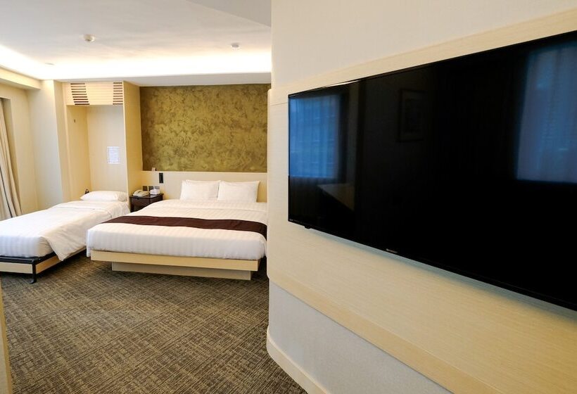 هتل South Pacific