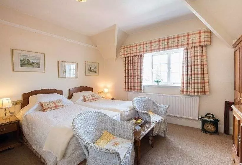 בית מלון כפרי The Old Vicarage