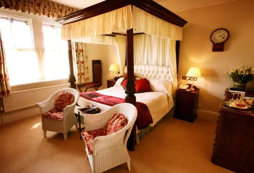 בית מלון כפרי The Old Vicarage