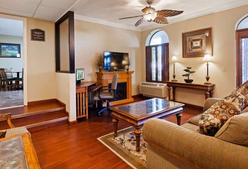 Отель Best Western Bradford Inn