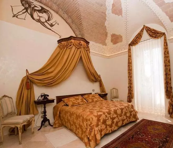 Hotel Castello Dell'Oscano