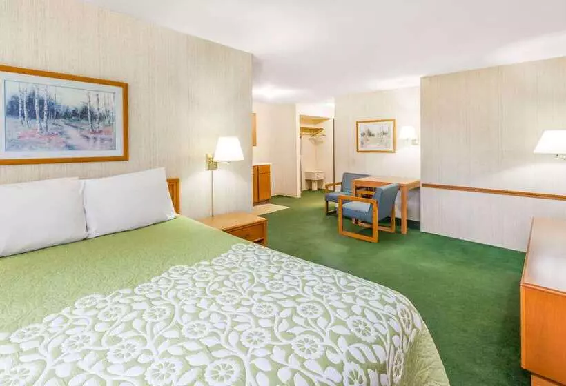Отель Days Inn By Wyndham Alpena