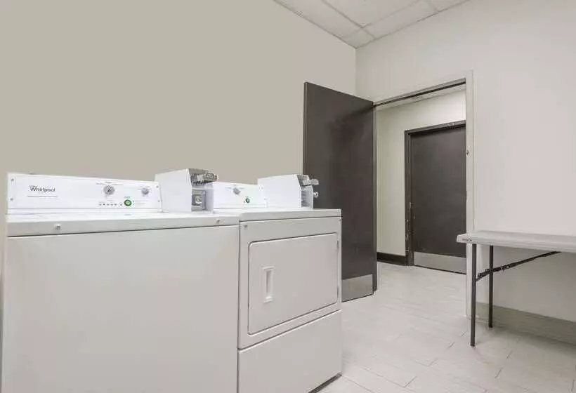 酒店 Days Inn By Wyndham Ashland