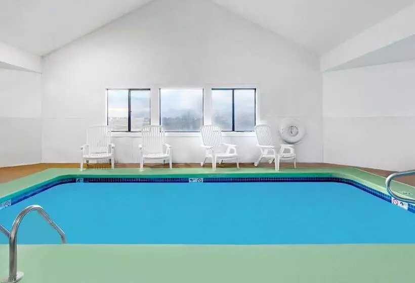 Szálloda Days Inn By Wyndham Concordia