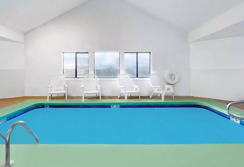 Szálloda Days Inn By Wyndham Concordia