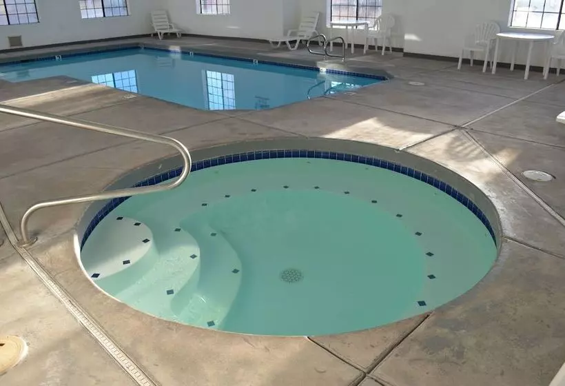 בית מלון כפרי Days Inn By Wyndham Holbrook