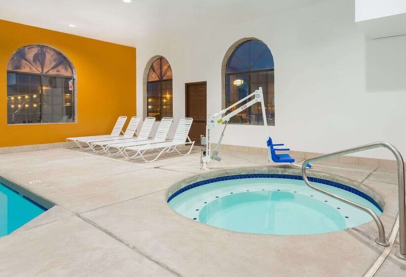 Отель Days Inn By Wyndham Holbrook