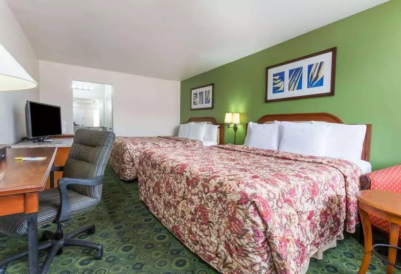 호텔 Days Inn By Wyndham Westley