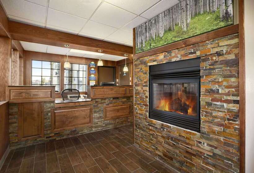 هتل Days Inn & Suites By Wyndham Gunnison